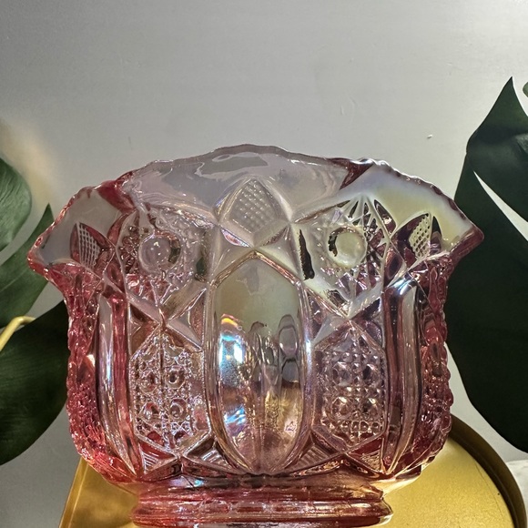 Pink imperial carnival glass bowl - Picture 6 of 6